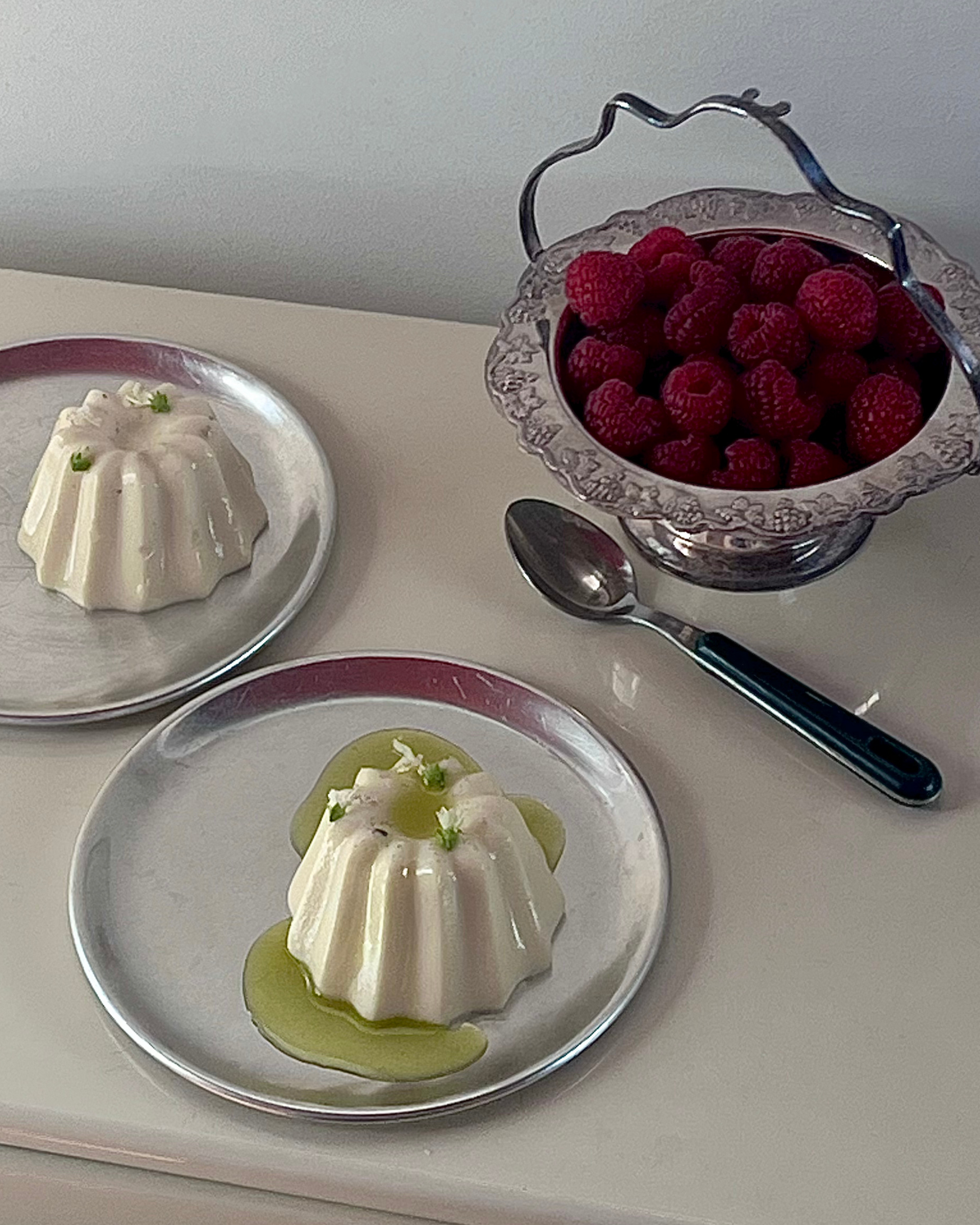 RASPBERRY LEAF AND ROSEWATER-INFUSED PANNA COTTA, INSPIRED BY PINK IRIS