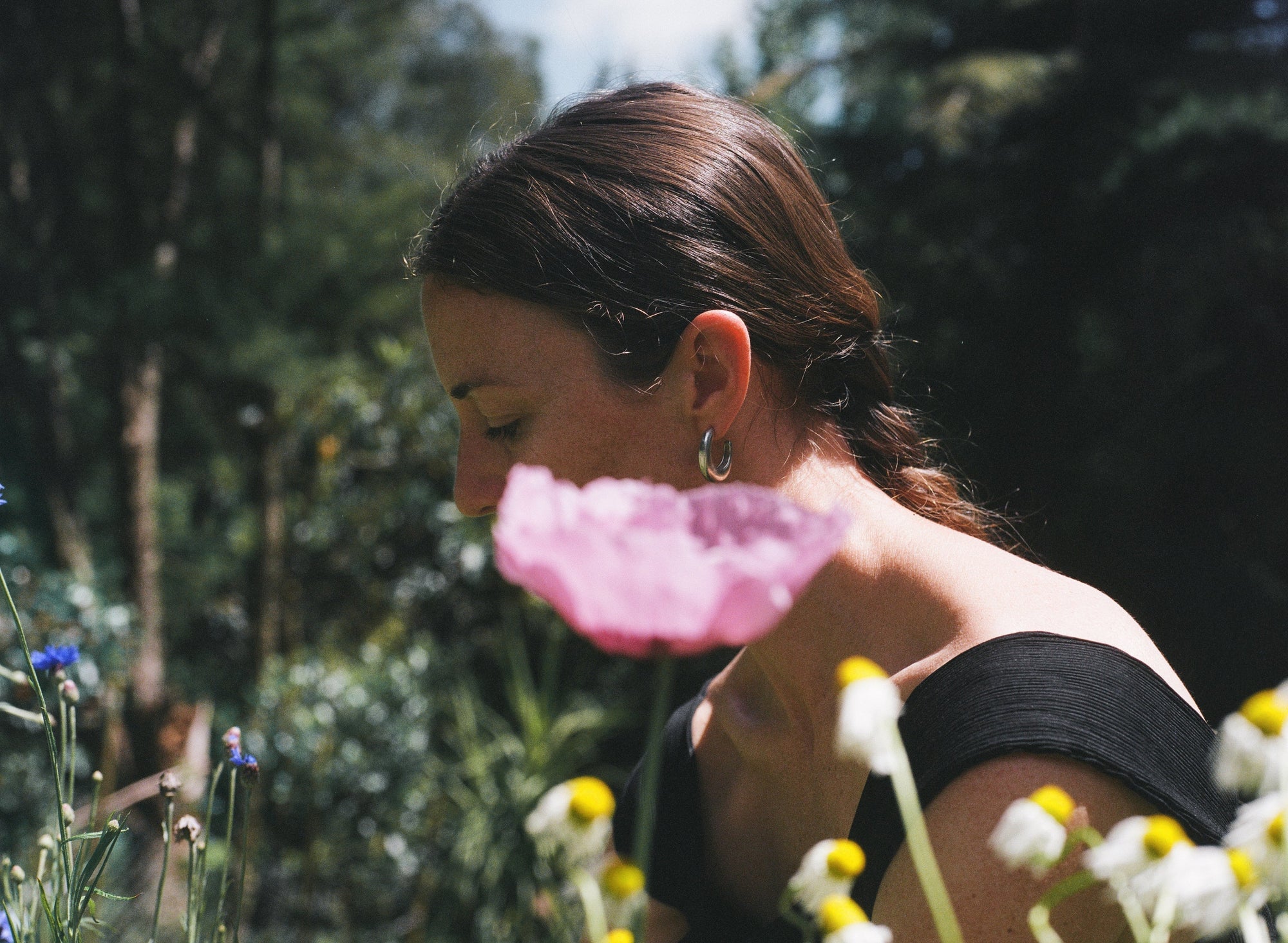 Yasmine Ganley, Anyonegirl  — A Love Letter to Mothers, through the Language of Scent